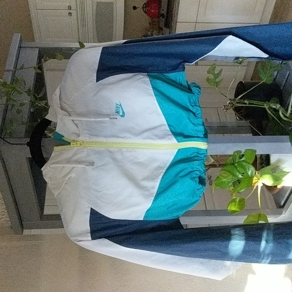 Nike Cropped Jacket Vintage